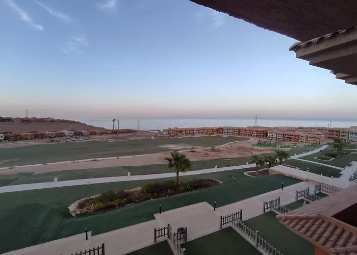 Porto Sokhna Apartman *